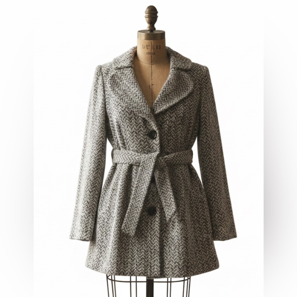 Marina Luna Black and White Coat